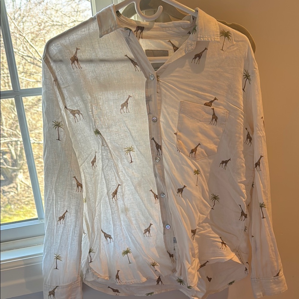 White Shirt with Giraffe and Palm Tree Print